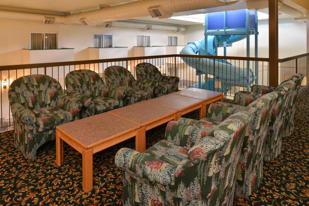 Canadas Best Value Inn Valemount Exteriér fotografie