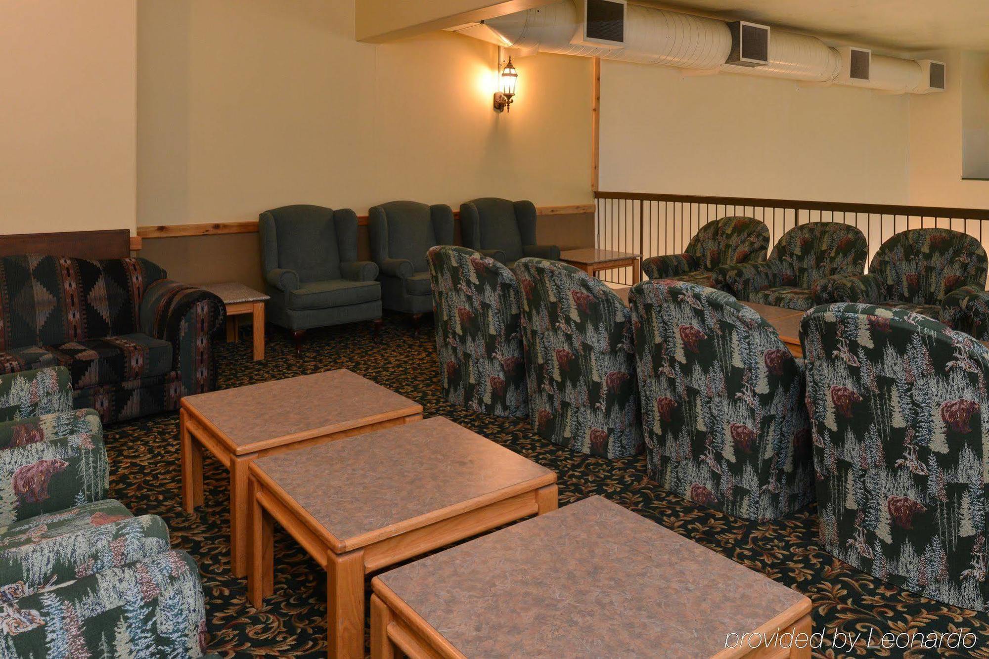 Canadas Best Value Inn Valemount Exteriér fotografie