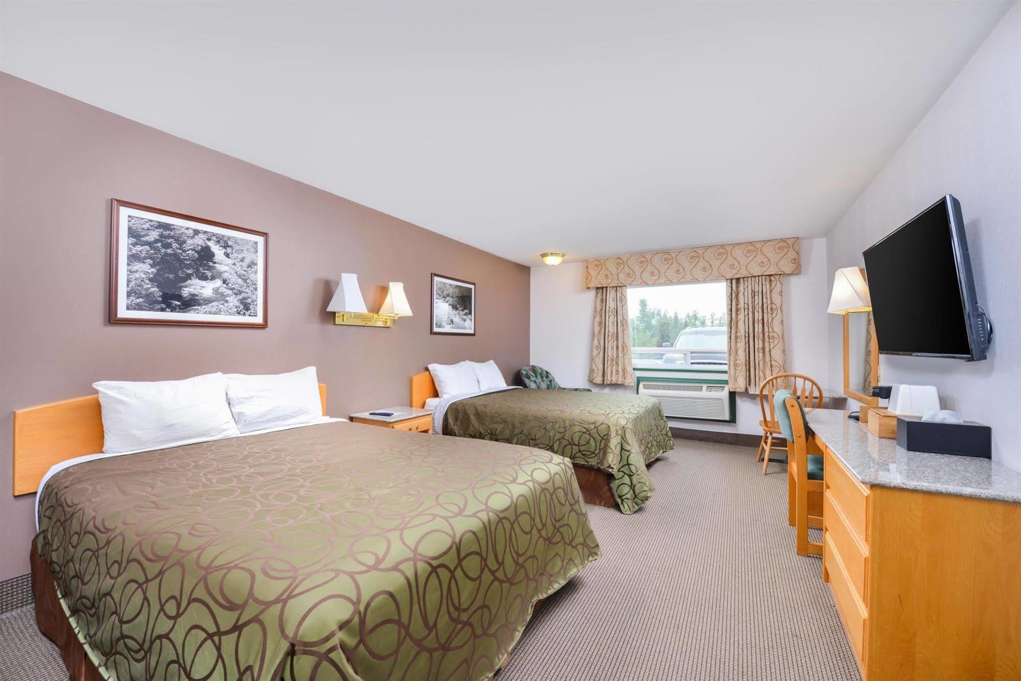 Canadas Best Value Inn Valemount Exteriér fotografie